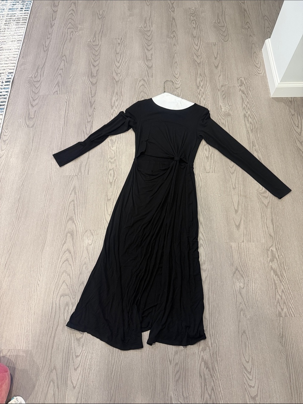 Black Long-Sleeve Knot-Front Maxi Dress